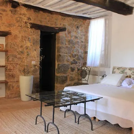 Roccia Cerbaia Bed & Breakfast *