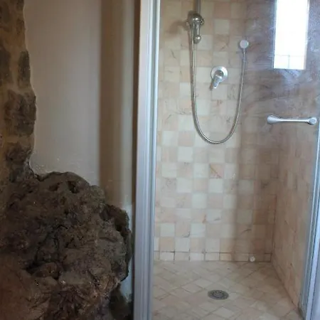 Bed & Breakfast Roccia Cerbaia